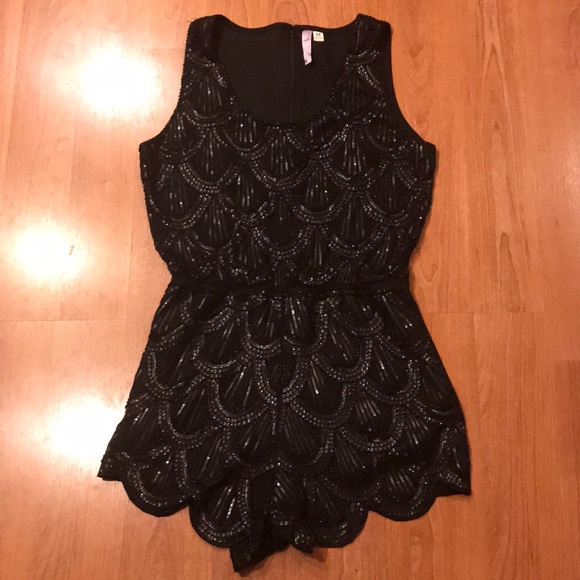 Francesca's Collections Pants - Black sequined romper